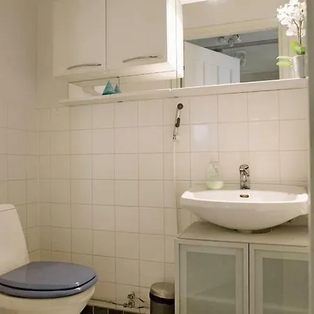 Апартаменты Cozy Malminkatu Хельсинки